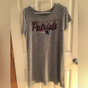 NWOT NE Patriots sleepwear women M nightgown